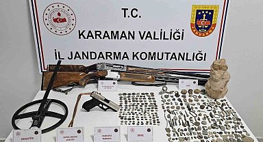 Karaman'da jandarmanın uygulamalarında tarihi eserler ele geçirildi