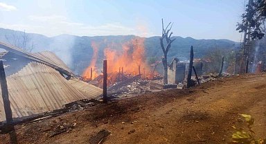 Kastamonu'da ev yangını
