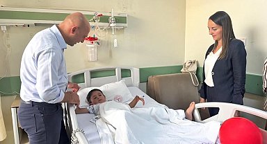 Kaymakam ekinci'den sünnet çocuklarına moral ziyareti