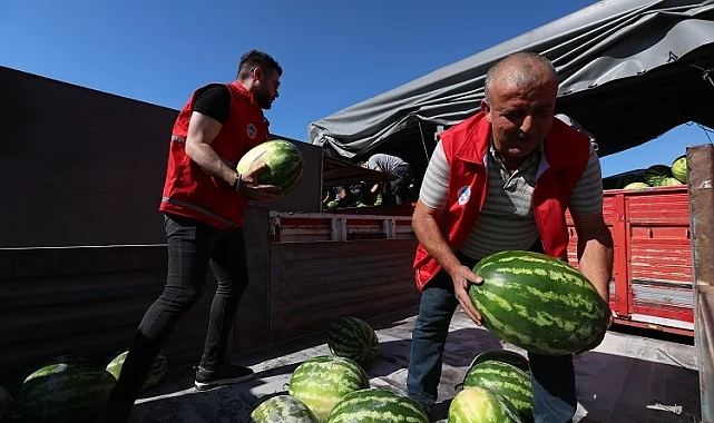 Kayseri Büyükşehir'den yaz sıcağında serinleten destek