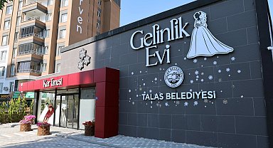 Kayseri Talas Kar Tanesi Gelinlik Evi'ne büyük ilgi