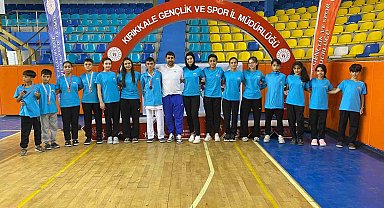 Kayserili karatecilerden 10 madalya