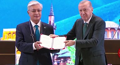 Kazakistan Cumhurbaşkanı Tokayev'e Türkiye'den devlet nişanı