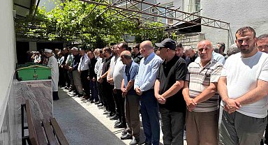 Kelebek hastalığının yanı sıra kanserle de mücadele eden Elif kurtarılamadı