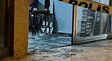 Kendi binalarındaki dükkanı kurşunladılar