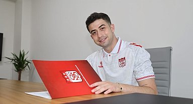 Kerem Atakan Kesgin resmen Sivasspor'da