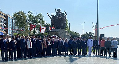 Kıbrıs Barış Harekâtı'nın 51. yılı nedeniyle Antalya'da tören düzenlendi