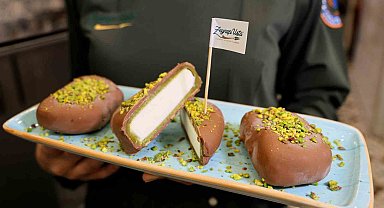 Kilosu bin lira olan bu dondurma sıcak havada yok satıyor