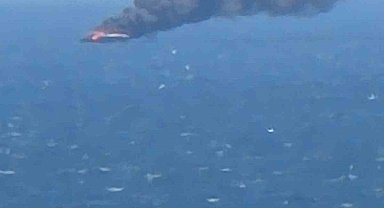Kınalıada açıklarında teknede yangın paniği: 16 kişi denize atladı