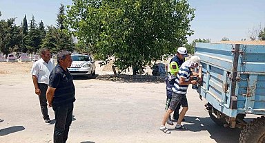 Kırklareli'nde traktör sürücüleri bilgilendirildi