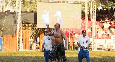 Kırkpınar'da çeyrek finalistler belli oldu