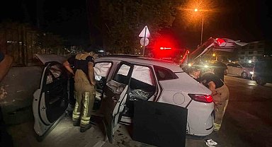 Kırmızı ışık ihlali ortalığı savaş alanına çevirdi: 2'si ağır 8 yaralı