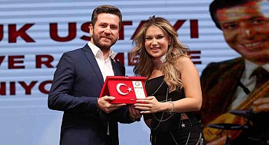 Kızılcabölük Festivalinde 50 kazan keşkek vatandaşlara dağıtıldı