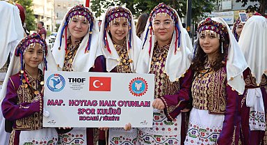 Kocaeli'de 2. Balkan Halk Oyunları rüzgarı esti