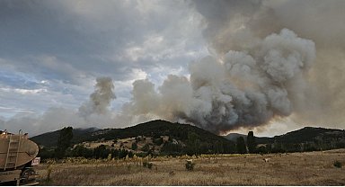Konya'daki orman yangını Isparta sınırına dayandı, köylerde tedbir alındı