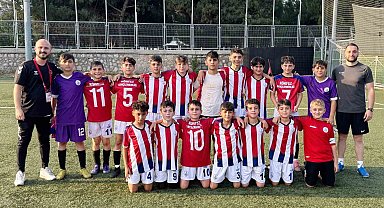 Körfez Gençlerbirliği, U12 F Grubu şampiyonu oldu