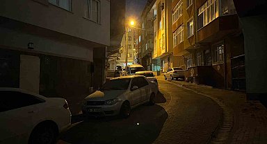 Küçükçekmece'de 4 kişilik aile yedikleri tavuktan zehirlendi