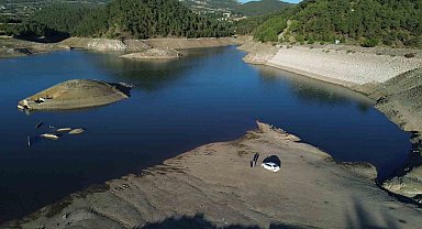 Kuraklıkla birlikte barajdaki su seviyesinin yüzde 20'ye düştüğü Yayladağı'nın 98 günlük suyu kaldı