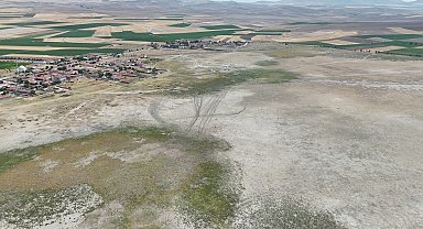 Kuraklıktan göller bir bir kuruyor