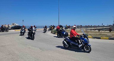 Kurtuluş Savaşı'nda cephanenin taşındığı İstiklal Yolu'nu motorlarıyla geçtiler