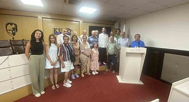 Kuşadası'nda Türk Kültürü Konferansı yoğun ilgi gördü