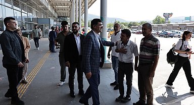 Kütahya Belediye Başkanı Eyüp Kahveci, otobüs terminalinde incelemelerde bulundu