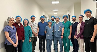 Kütahya Şehir Hastanesi'nde ilk kez Biyonik Kulak ameliyatı başarıyla gerçekleştirildi