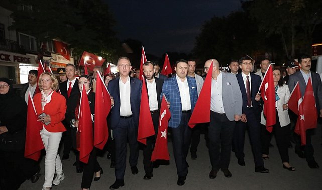 Kütahya'da "15 Temmuz Demokrasi ve Milli Birlik Günü" yürüyüşü
