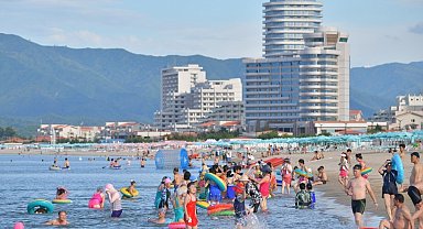 Kuzey Kore'nin yeni tatil kompleksi yerli ziyaretçileri kabul etmeye başladı