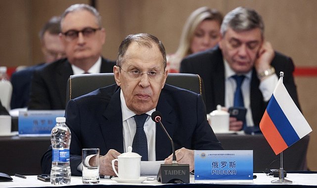 Lavrov: "Trump, savaşı uzatmak isteyen NATO ve AB ülkelerinin baskısına maruz kalıyor"