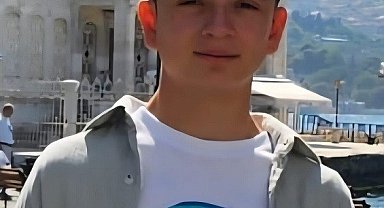 LGS'de tam puan alan Ölmez; "Başarımı çok kitap okumaya borçluyum"