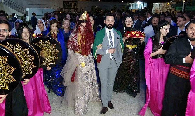 Mahmedpiran Aşireti'nden örnek takı töreni