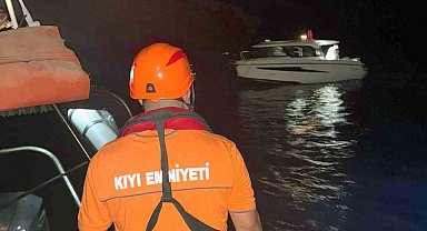 Makine arızası sonucu sürüklenen tekne KIYEM ekiplerince kurtarıldı