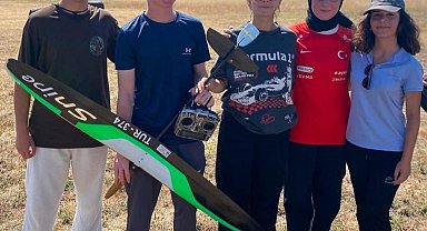 Malatya iş dünyasından genç milli planörcülere destek