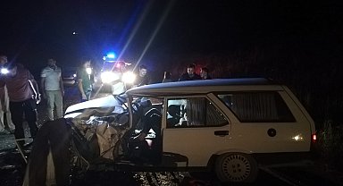 Malatya'da hafif ticari araç ile otomobil çarpıştı: 8 yaralı