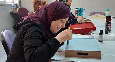 Mardin'de 10 merkezde 42 bin kadına destek çalışmaları sürüyor