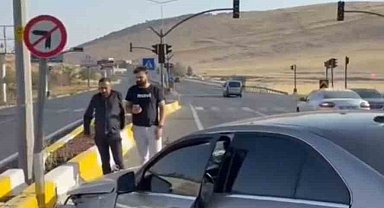 Mardin'de trafik kazası: 2 yaralı