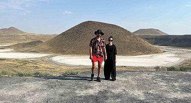 Meke Gölü, Acıgöl, obruklar turist çekiyor