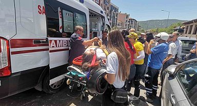 Menteşe'de otomobil motosikletliye çarptı: 1 yaralı