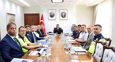 Mersin'de Asayiş Değerlendirme Toplantısı gerçekleştirildi