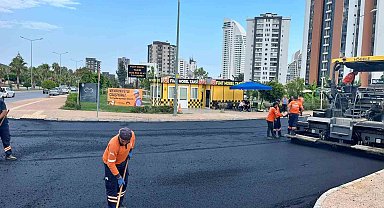 Mersin'de bozuk yollar tek tek yenileniyor