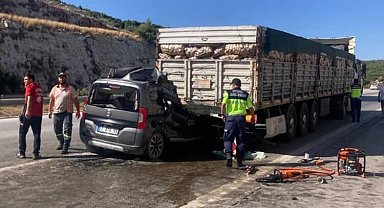 Mersin'de feci kaza: 5 ölü, 1 ağır yaralı