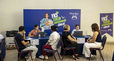 Mersin'de öğrencilere ücretsiz YKS tercih desteği