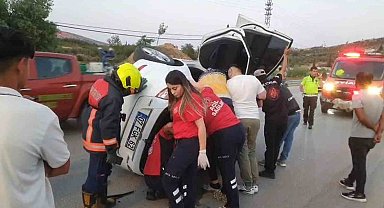 Mersin'de otomobil takla attı, sürücü yaralandı