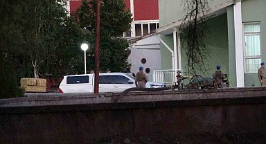 Mesai arkadaşlarını silahla vuran özel güvenlik görevlisi tutuklandı