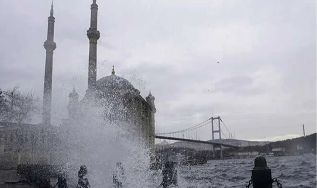 Meteoroloji'den kuvvetli rüzgar ve sağanak uyarısı!