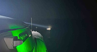 Milas açıklarında 20 düzensiz göçmen kurtarıldı, 2 göçmen kaçakçısı yakalandı