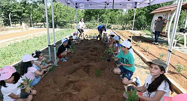 Miniklere uygulamalı tarım eğitimi
