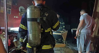 Mobilya dükkanında çıkan söndürüldü
