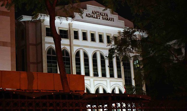 Muhittin Böcek'in gelini Zuhal Böcek tutuklandı